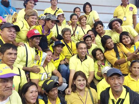 Roxas woos vote.